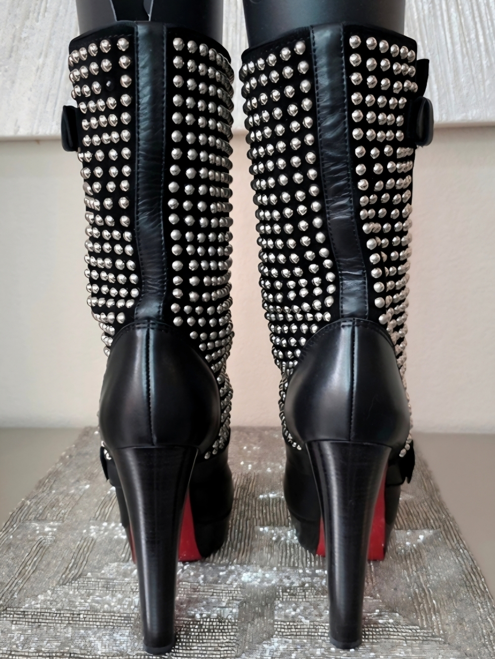 Christian Louboutin Black Leather Silver Studded Platform Platform Boots EU 38.5 - Picture 6 of 15